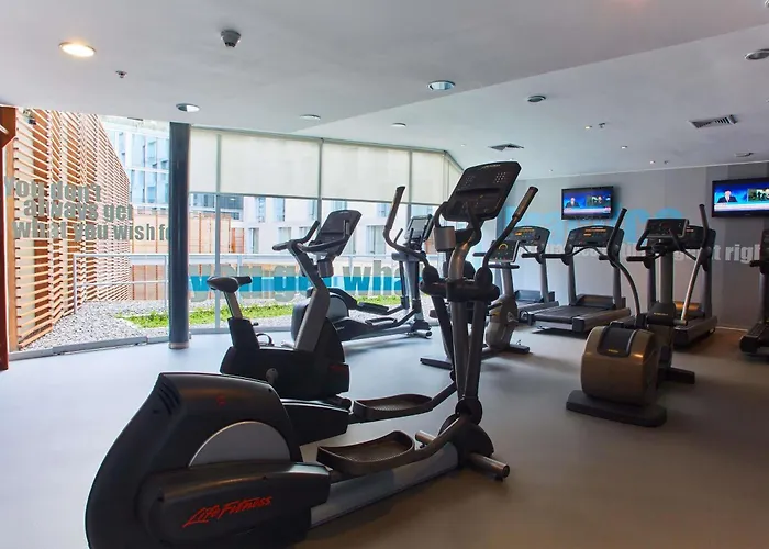 Pullman Lima San Isidro